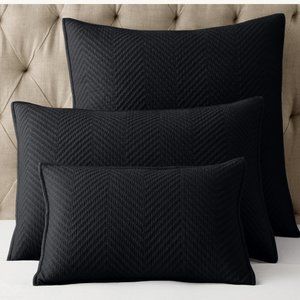 Restoration Hardware Washed Herringbone King Sateen Shams in Navy Blue – NWT